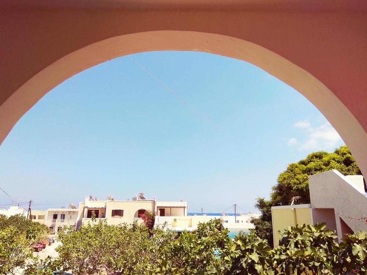 Villa Dioni Камари Экстерьер фото